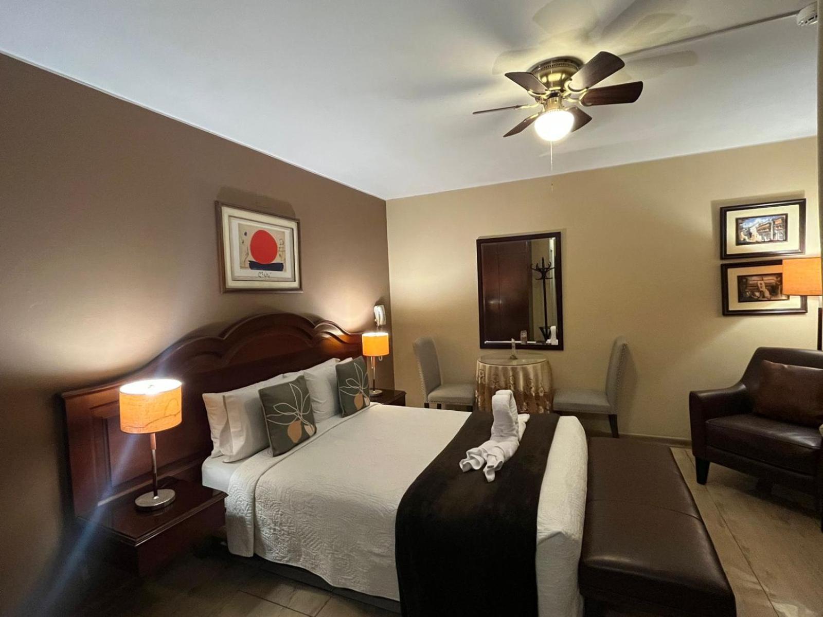 Hotel Solis Dies 2*